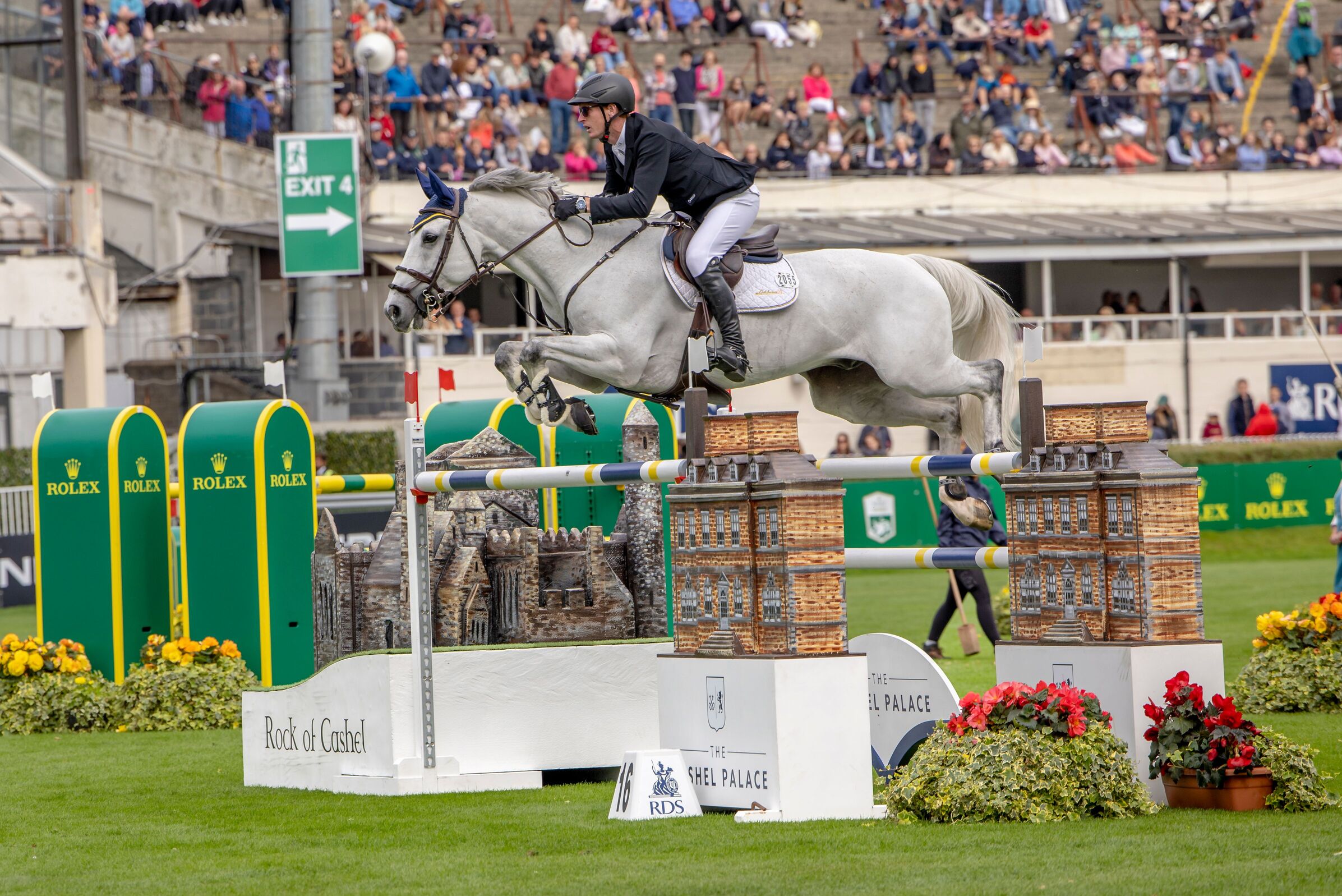 Irish winning run continues at Dublin Horse Show ahead of Friday’s Aga